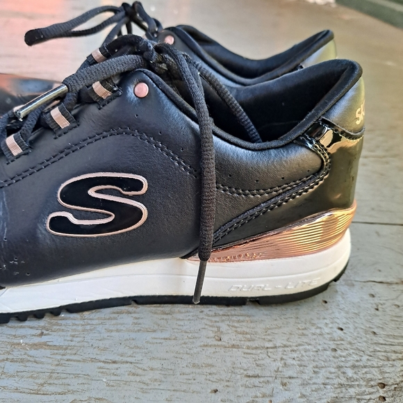 Black leather Skechers Sneakers - Picture 4 of 7